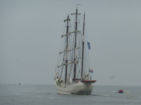Artemis in IJmuiden, 28 mrt 2015