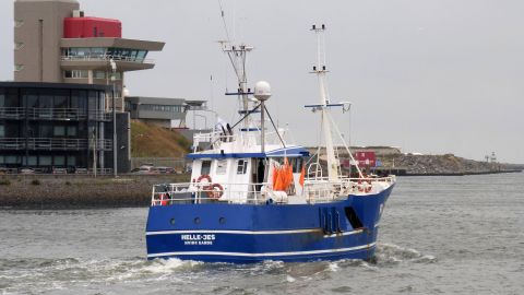 RI 138 HELLE-JES
