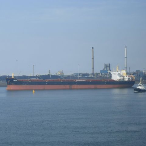 Elvia in IJmuiden, 10 apr 2015