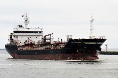 FALSTRIA SWAN in IJmuiden, 30 apr 2019