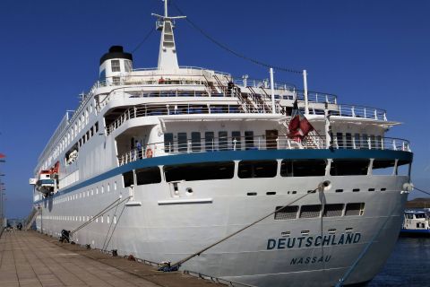 DEUTSCHLAND in IJmuiden, 29 mei 2019