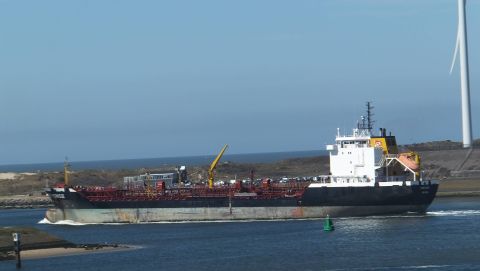 HORNISSE in IJmuiden, 20 apr 2015
