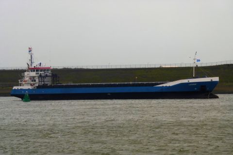 LEONIE in IJmuiden, 9 jan 2020