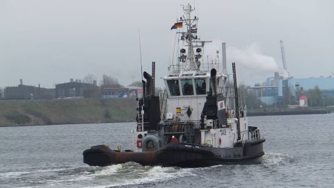 Jade (tug) in IJmuiden, 25 apr 2015