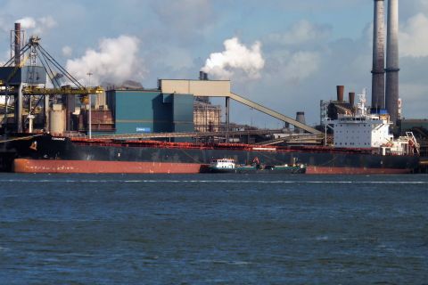 TZOUMAZ in IJmuiden, 3 mrt 2020