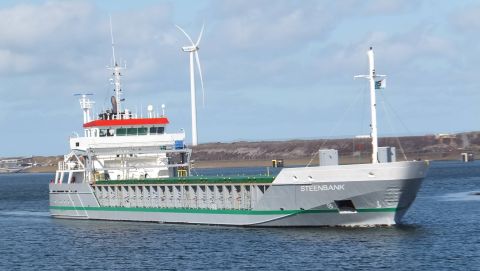 Steenbank in IJmuiden, 27 apr 2015