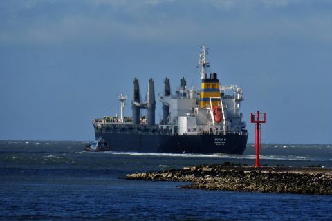SOFIA R in IJmuiden, 28 mrt 2020
