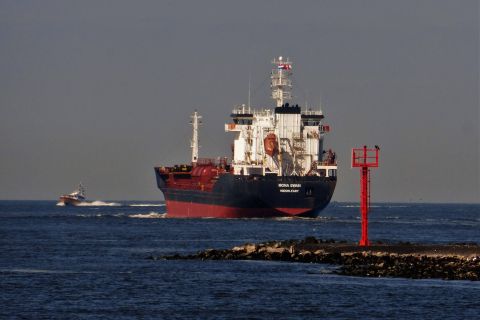 MONA SWAN in IJmuiden, 4 apr 2020