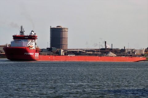PUGNAX in IJmuiden, 10 apr 2020