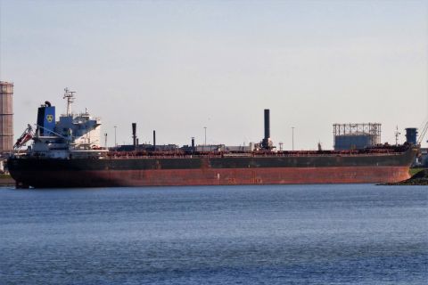 PATRICIA V in IJmuiden, 11 apr 2020