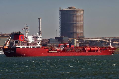 CHARLOTTE THERESA in IJmuiden, 22 apr 2020