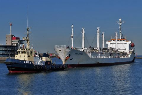NOVA FLORIDA in IJmuiden, 23 apr 2020
