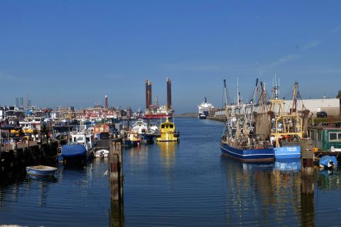 Vissershaven IJmuiden 27-04-20 in IJmuiden, 27 apr 2020