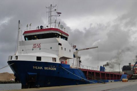 PEAK BERGEN in IJmuiden, 1 mei 2020