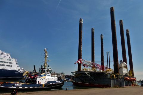 SEAFOX 4 in IJmuiden, 18 mei 2020