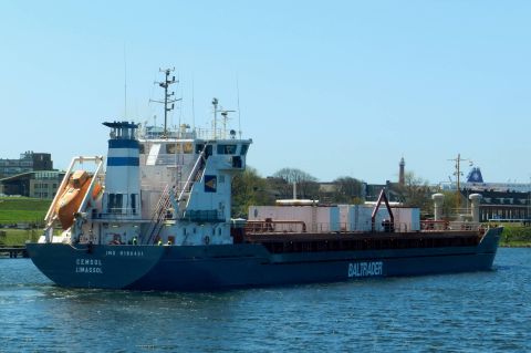 Cemsol in IJmuiden, 30 apr 2015